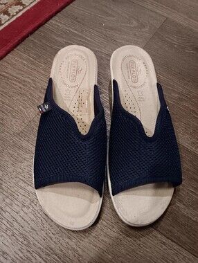 Fly Flot Navy Mesh Slide Sandals for Women